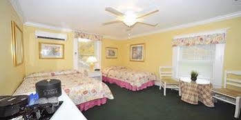 Chippewa Hotel Waterfront Mackinac Island Buitenkant foto