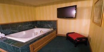 Chippewa Hotel Waterfront Mackinac Island Buitenkant foto